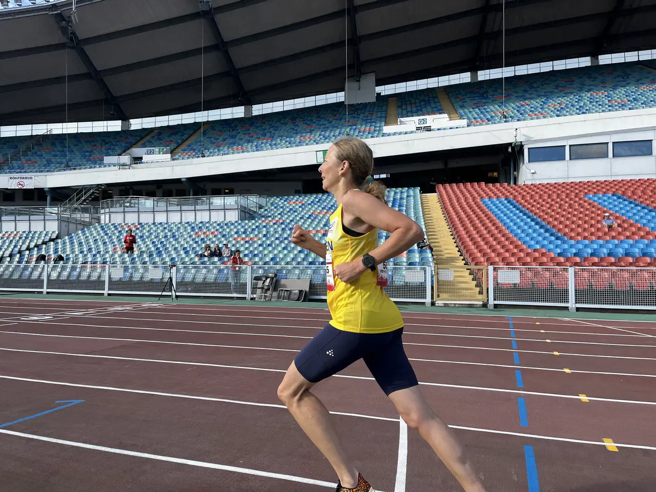 Nina Willén Holgersson inledde den andra dagen av WMAC genom att bli finfin K55-fyra på 5000m. Foto: Janne Åkerblom