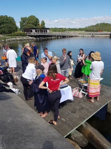För att klara av simmärken måste man vara modig!!