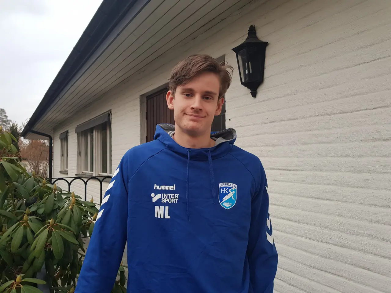 Marcus Lennernäs i moderklubben Uppsala HK:s färger. Han hoppas bli en förebild för klubbens ungdomar och vill gärna hjälpa till när han får tid och möjlighet.