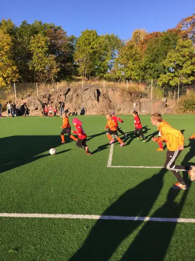 Fartfylld fotboll och fullmatat med förtäring både på Tanto BP och Zinken IP