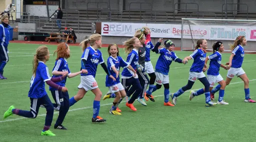 Fartfylld fotboll och fullmatat med förtäring både på Tanto BP och Zinken IP