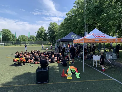 Glad Midsommar önskas alla i FC Bellevue familjen!