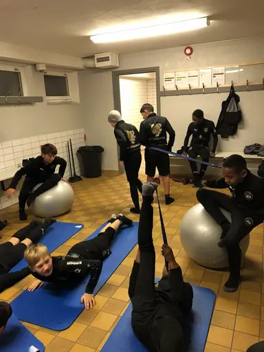 Professionell träning med FCBs 13-åringar