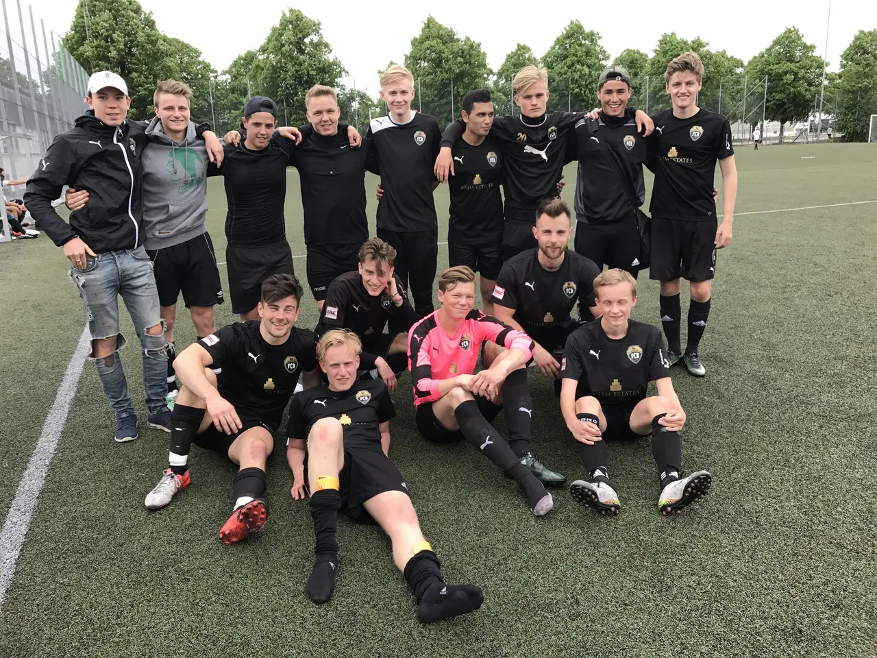 A-team: Leo, Friberg, Ragit, Janus, Anton, Ossi, Måns, Aman, Fredde, Daniel, Filip, Norking, Hugo, David, Linus