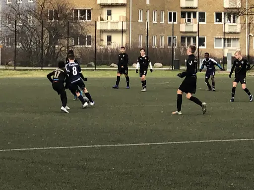 Säsongspremiär på Mellanheden