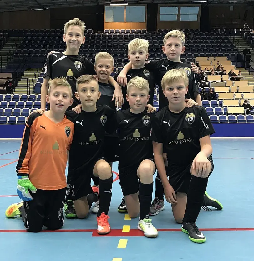 TEAM P06 i Skånecupen; Övre raden fr vänster: Kalle, Max, Olsson, Alex, Nedre raden fr vänster: Tim, Kevin, Svante, Gustav