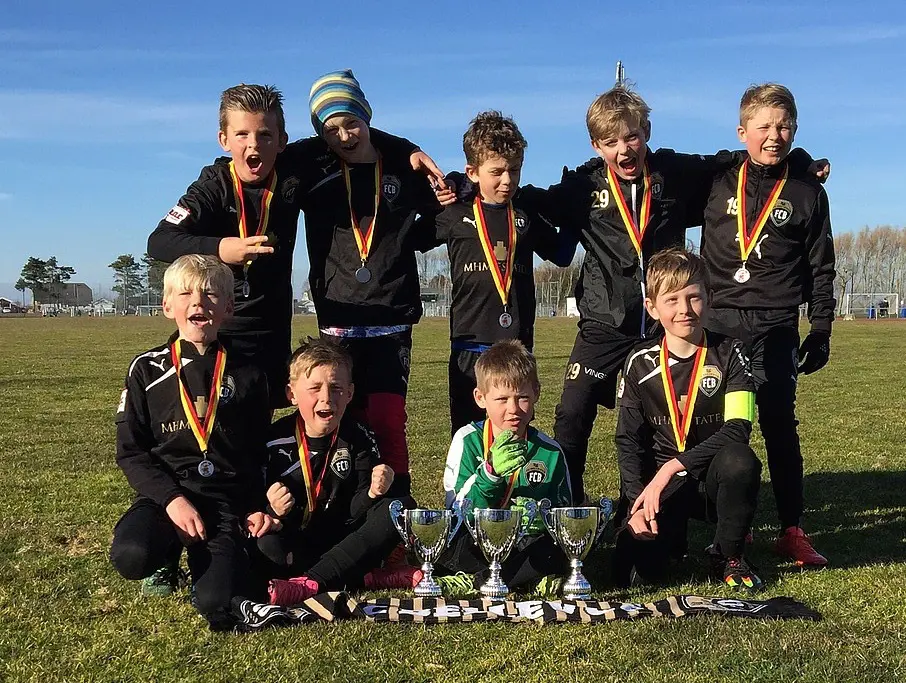 Team P06 i tre finaler i Skåne VM - Några av hjältarna i P06: Fabian, Ben, Theo, Oliver, Svante, Hugo, Tim, Svante, Alex
