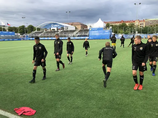 Förlust i 1/8 final mot slutvinnaren Brommapojkarna P05