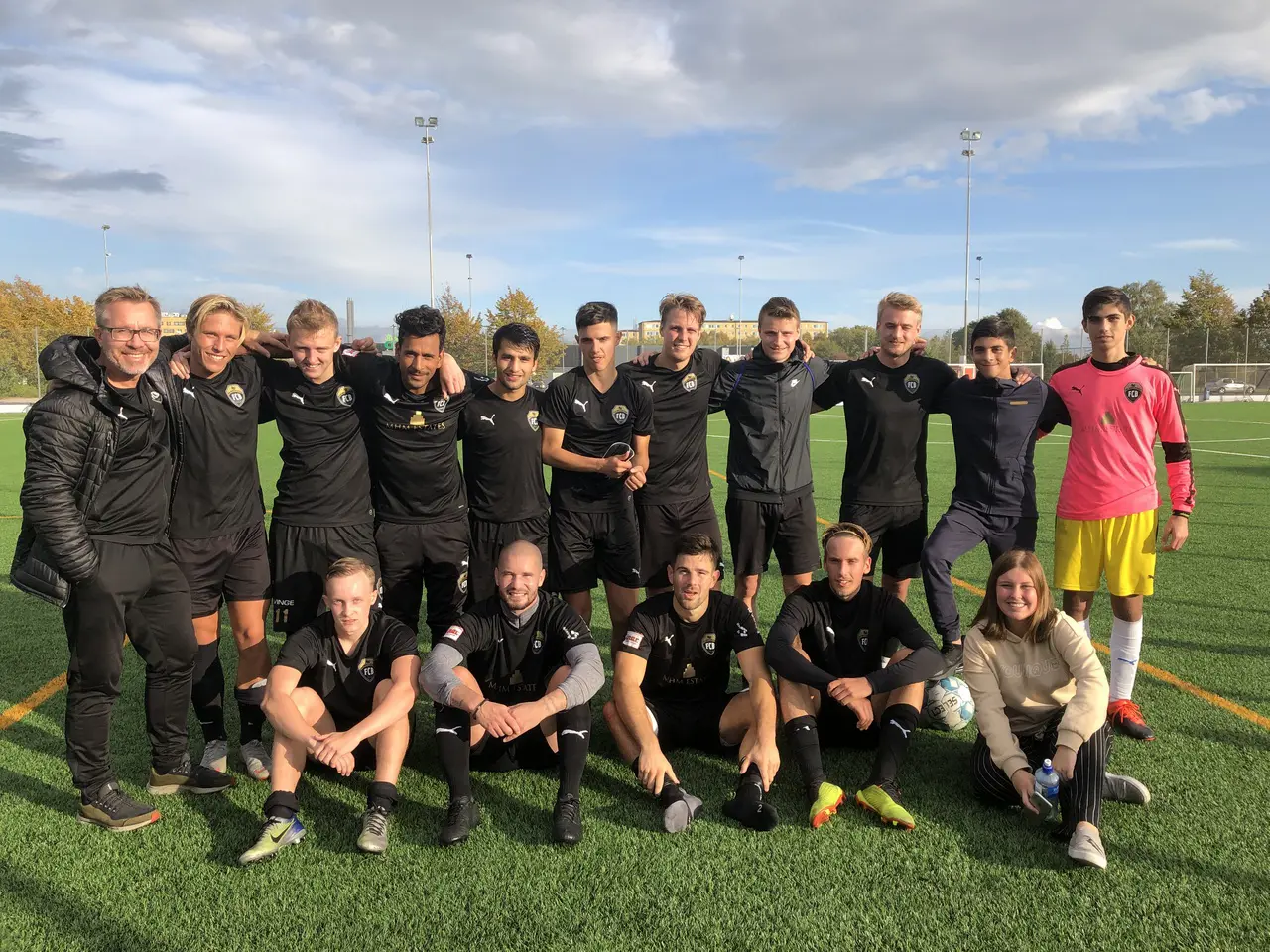 Fantastiskt spel av unga Bellevue i årets sista seriematch. FC Bellevue-BK Näset 7-1