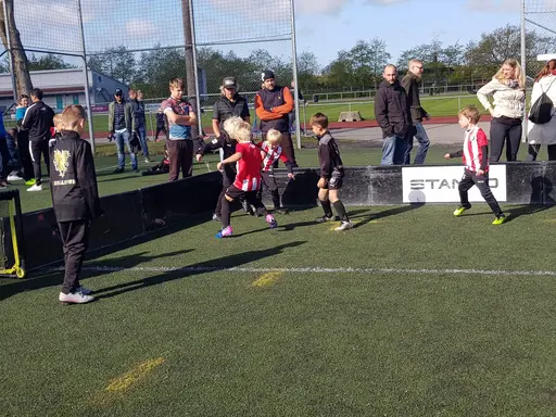 ”Bolltrollarna” i team P2012 bjöd på fantastisk 3v3 fotboll i Höllviken 