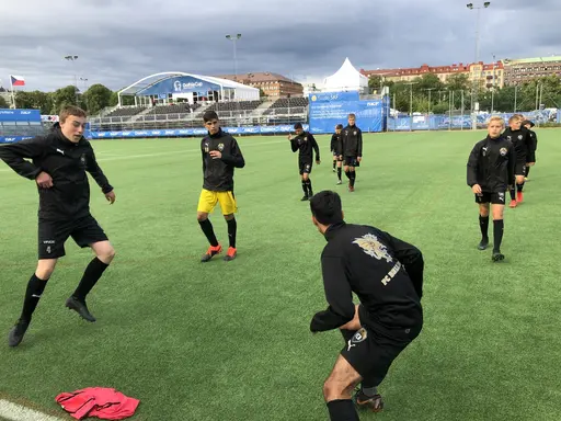 Förlust i 1/8 final mot slutvinnaren Brommapojkarna P05