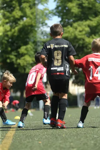 Solskensfotboll när P2012 gästades av duktiga LB07