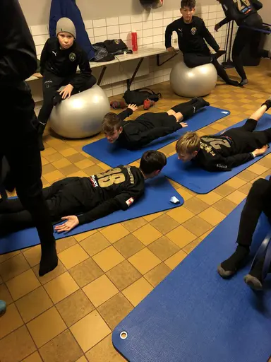 Professionell träning med FCBs 13-åringar