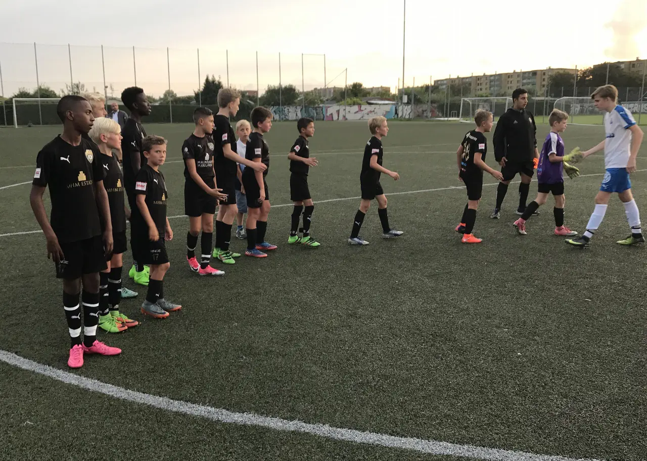 FCB ställde upp med många unga talanger mot serieledaren:
