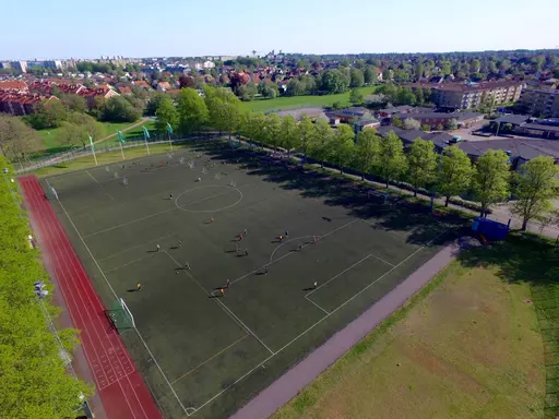 Otroligt häftiga drönarbilder från FCBs träning måndag den 9 maj