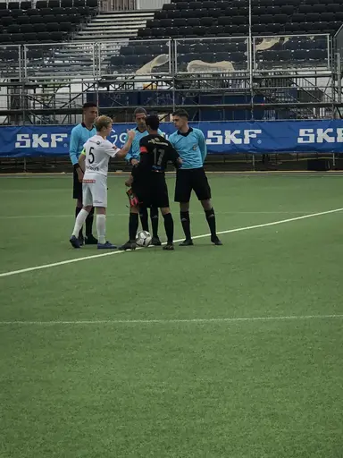 Förlust i 1/8 final mot slutvinnaren Brommapojkarna P05