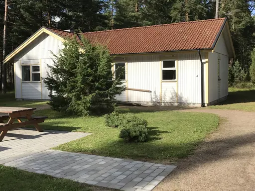 Dagens kommentar inne på tävlingsområdet: " Vilken härlig klubb FC Bellevue är" De äldre spelar tar hand sina yngre spelare"