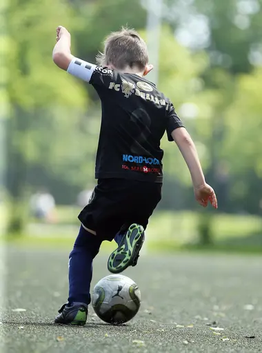 Solskensfotboll när P2012 gästades av duktiga LB07