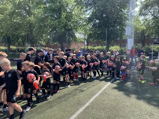 Glad Midsommar önskas alla i FC Bellevue familjen!