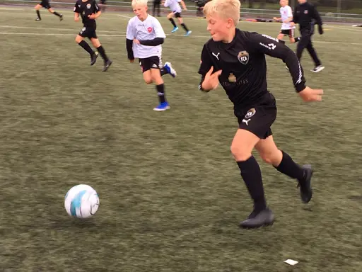 Härlig fart i träningsmatchen mot LB07 på Kroksbäcks IP