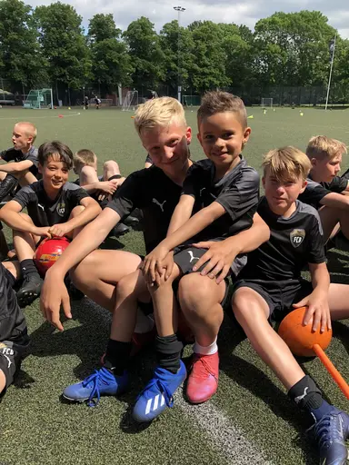 Bilder från succé campet i juni - Magiskt kul och supergoda luncher ☀️😃⛱⚽️