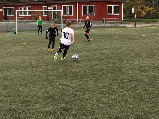 Härlig fart i träningsmatchen mot LB07 på Kroksbäcks IP