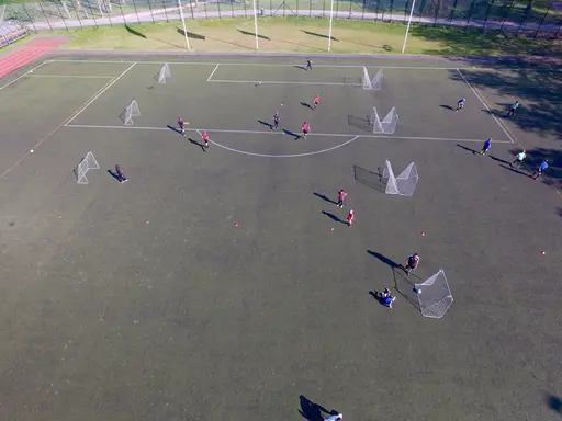 Otroligt häftiga drönarbilder från FCBs träning måndag den 9 maj