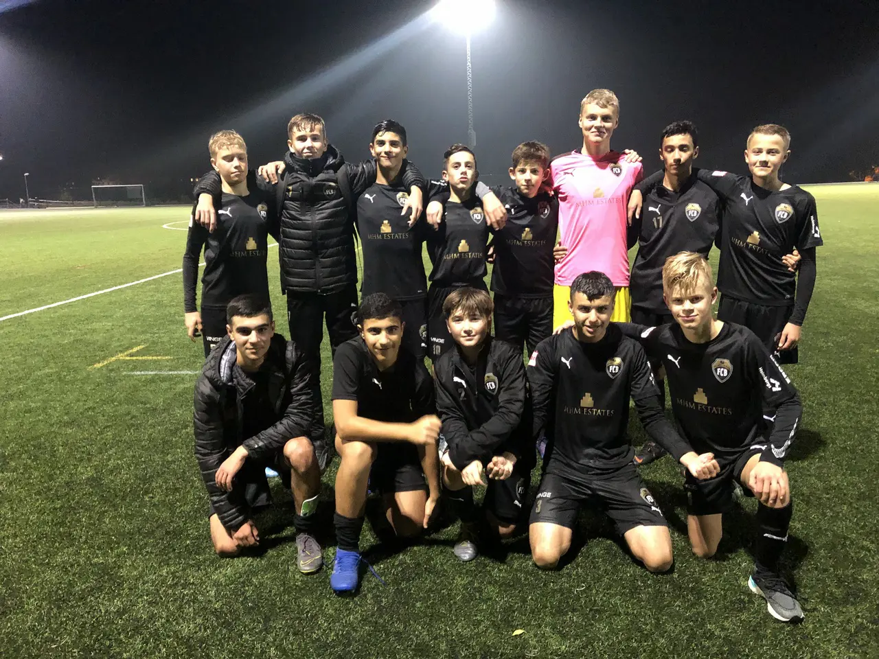 Ett laddat P05 bjöd på målfest i P15-serien. Bara-Bellevue 1-10