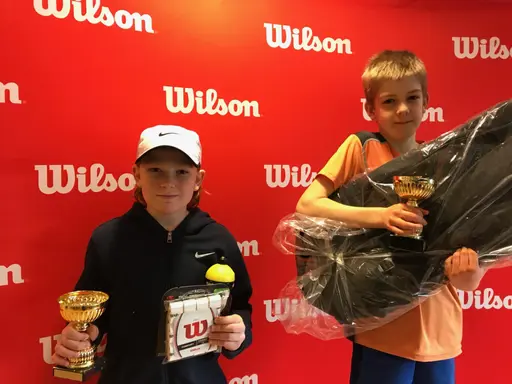 Finalklara Valter och Edvard Larsson, runner up Marius Gyllerup och segrare Henry Rönnberg