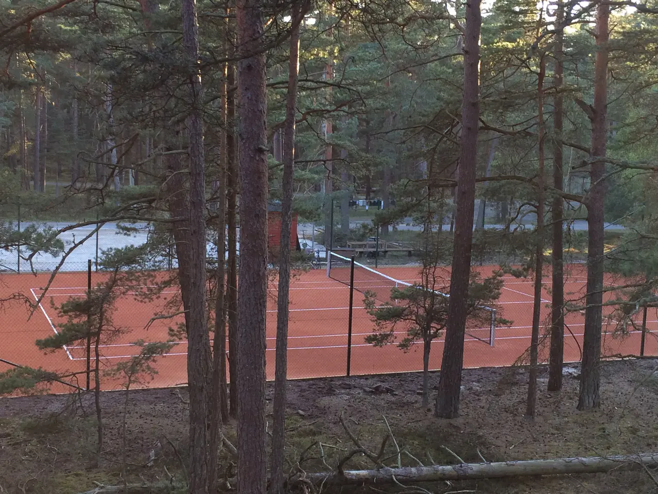 Äspetbanan i nyrenoverad skrud