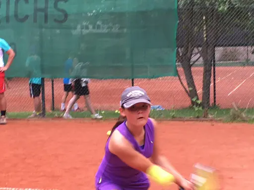 Tennisjuniorer in action i Kiel 2016