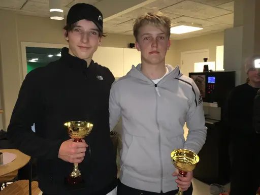Fredrik Rönnberg, William Eklund och Ludvig Danielsson med finalmotståndare