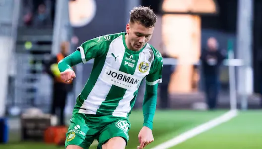 Akademins före detta U19-forward Jake Larsson gjorde Allsvensk debut för Örebro SK