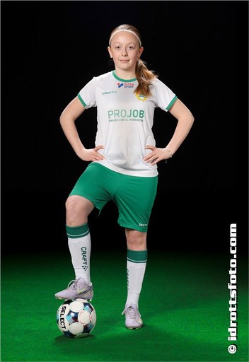 #11 Rebecka Cederström