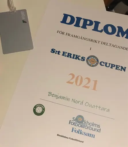 är det verkligen ett kreditkort på näst sista bilden? 