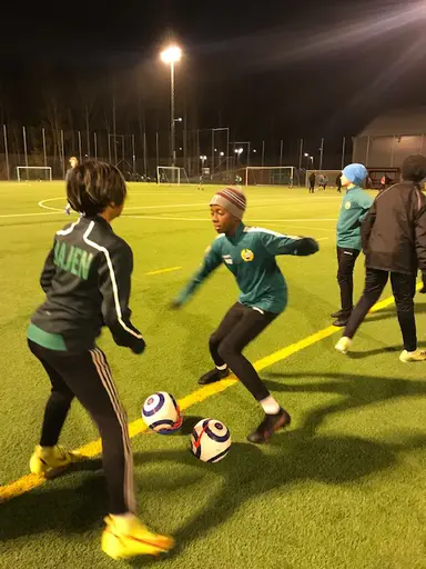 är det verkligen ett kreditkort på näst sista bilden? 