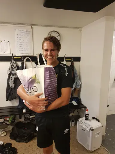 Anton johansson med matkassen bistro från Ica nära i Dalstorp.