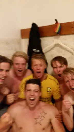 Glada Boys efter vinsten👍
