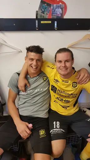 Jesper Hallqvist och Isak Johansson!