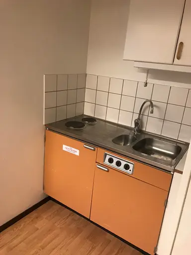 Boende i rum med 4, 6, 8 eller 10 bäddar per rum.