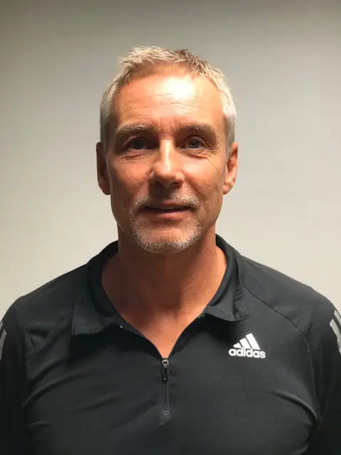 Ola Sundberg med A på bröstet