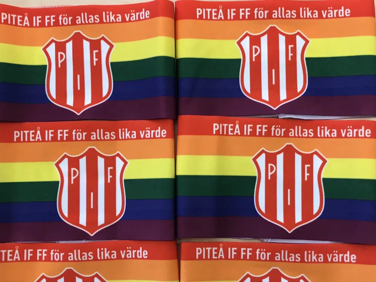 Nya kaptensbindlar till alla lag i Piteå IF FF