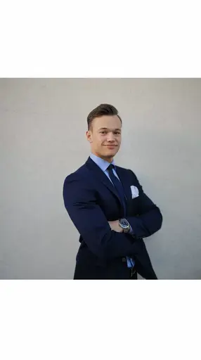 Casper har redan provat ut matchkostymen och Marcus har fått goda råd från en svensk mästare!